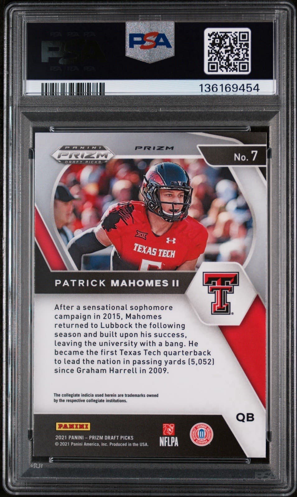 2021 Prizm Draft Picks - Patrick Mahomes II #7 Red White & Blue Prizm. PSA 10